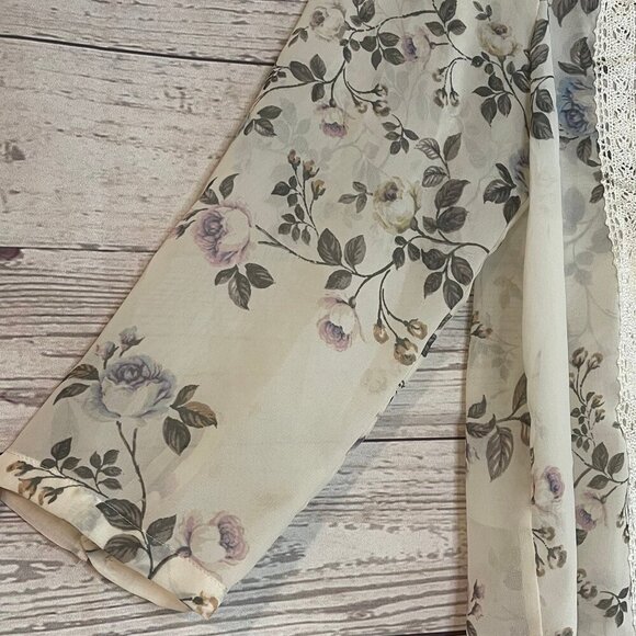 LC Lauren Conrad Runway High Neck Sheer Top Size Small - Picture 3 of 7